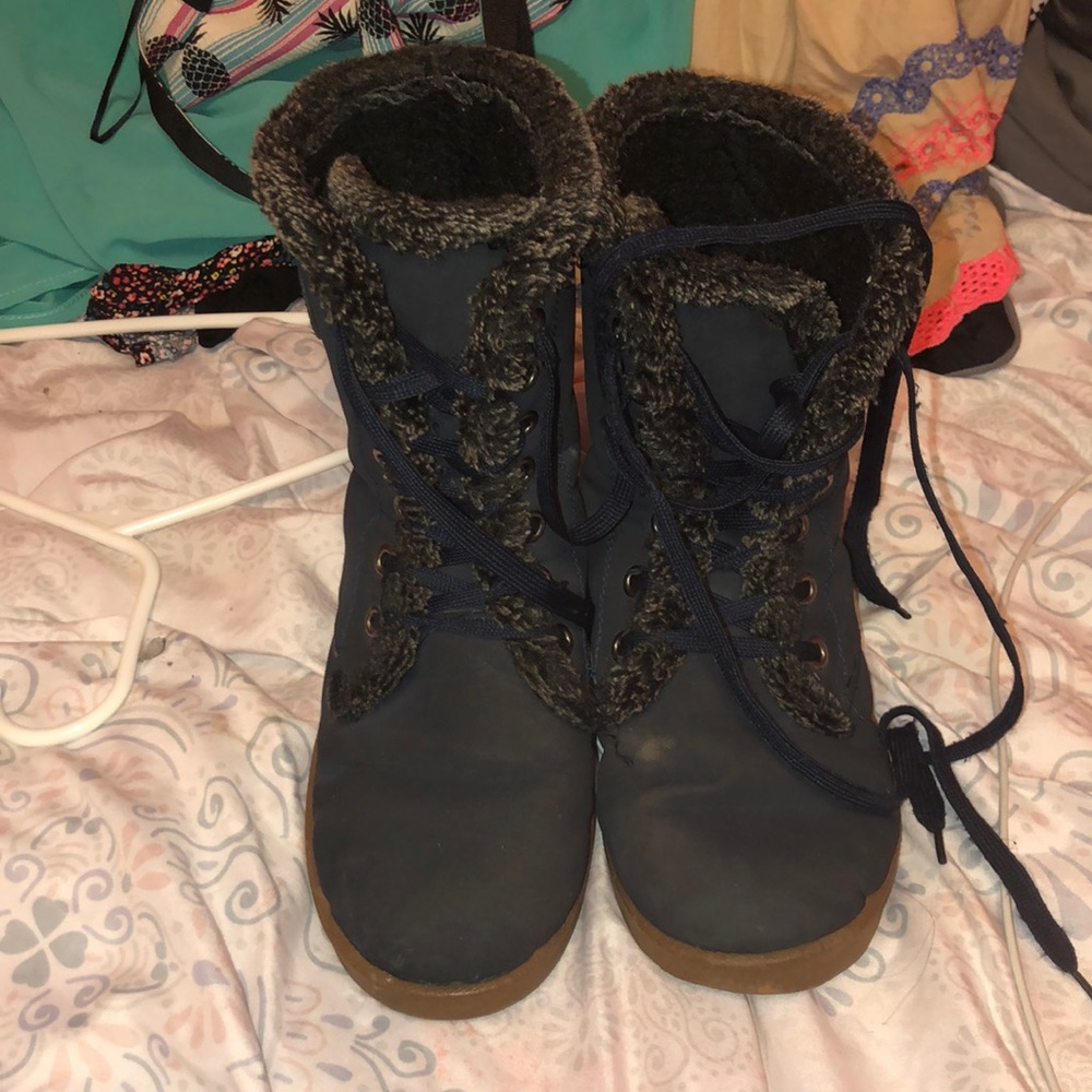 Cute navy blue booties